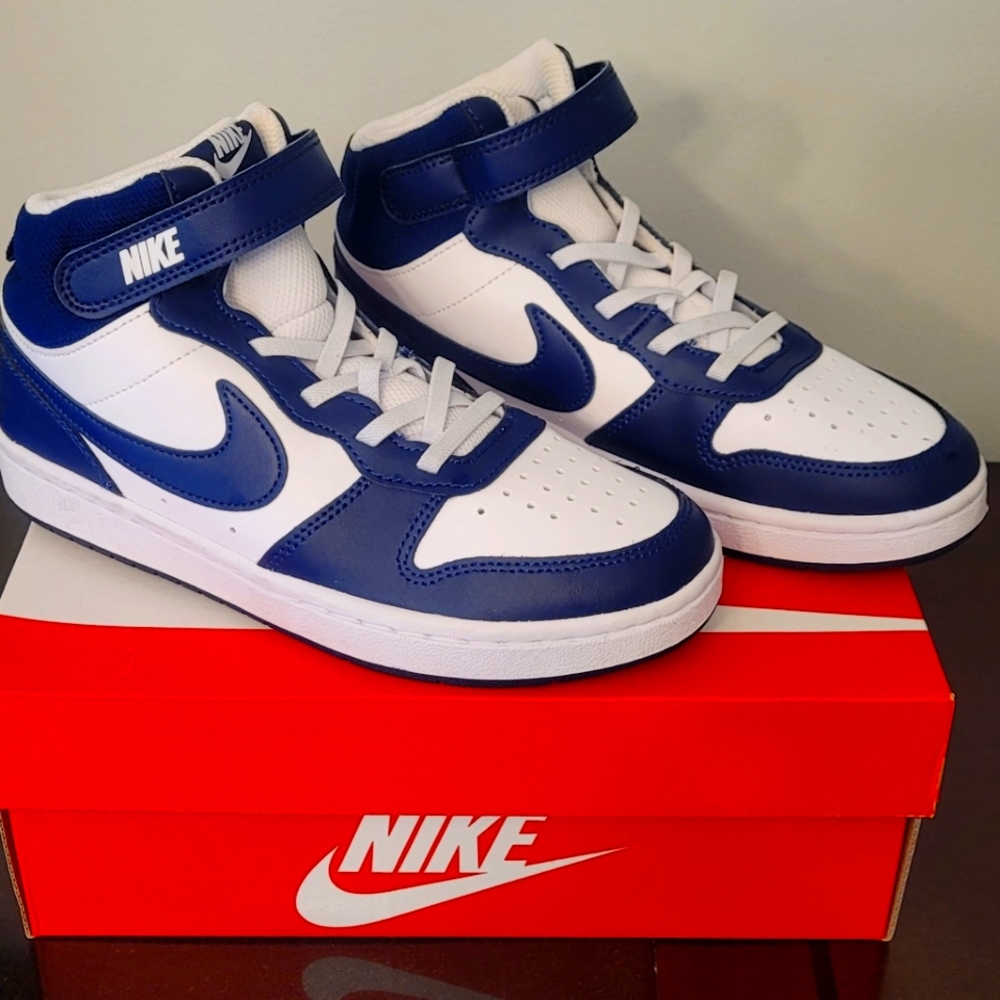 Boys Nike sneakers